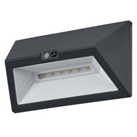 ENDURA® Style Außenwandleuchte USB Wall Step Wide Sensor 3000K IP44 Dunkelgrau